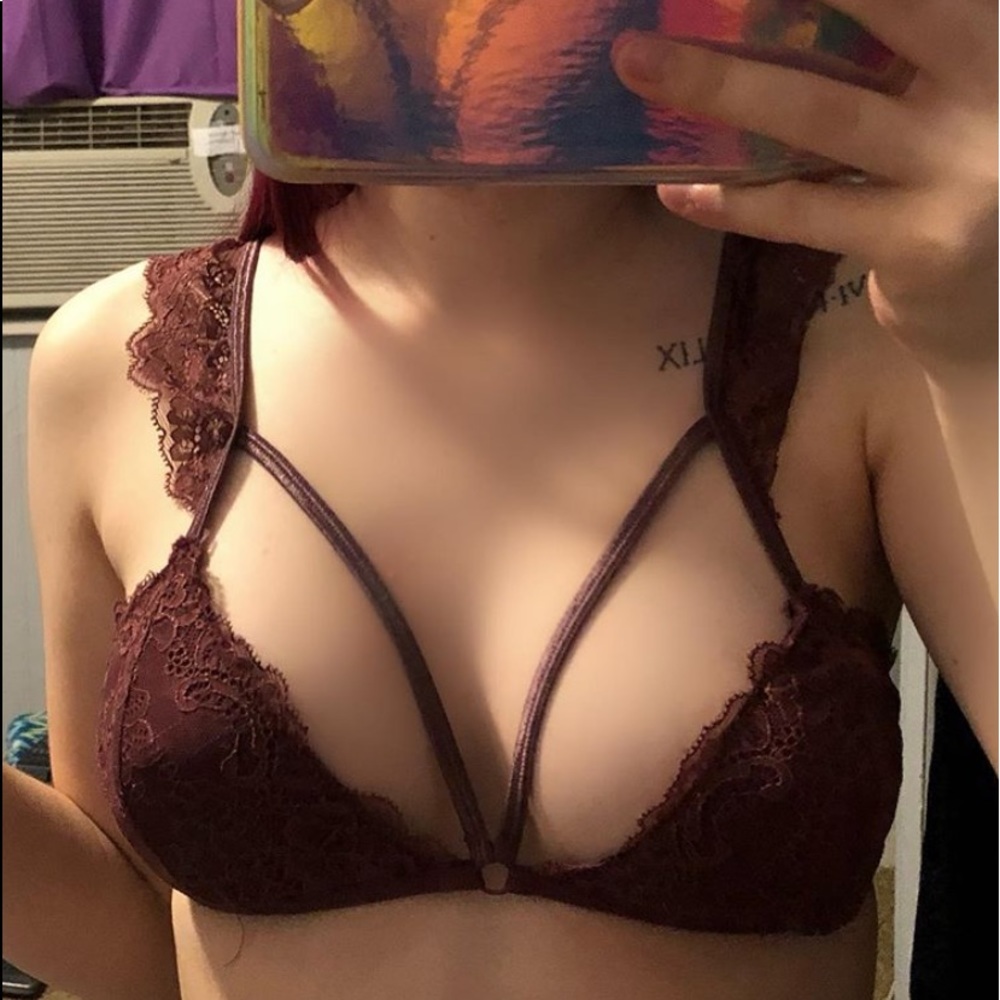 Bralette - Picture 3 of 3